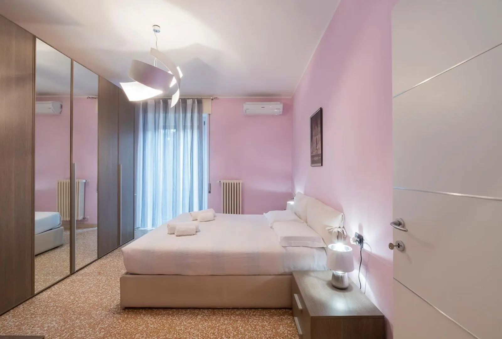 מילאנו Ihost Apartment - Uruguay 9 0*,  איטליה